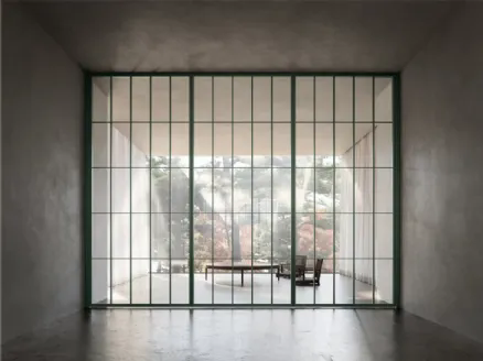 Japo Rototraslante indoor door in glass and aluminum by ADL.