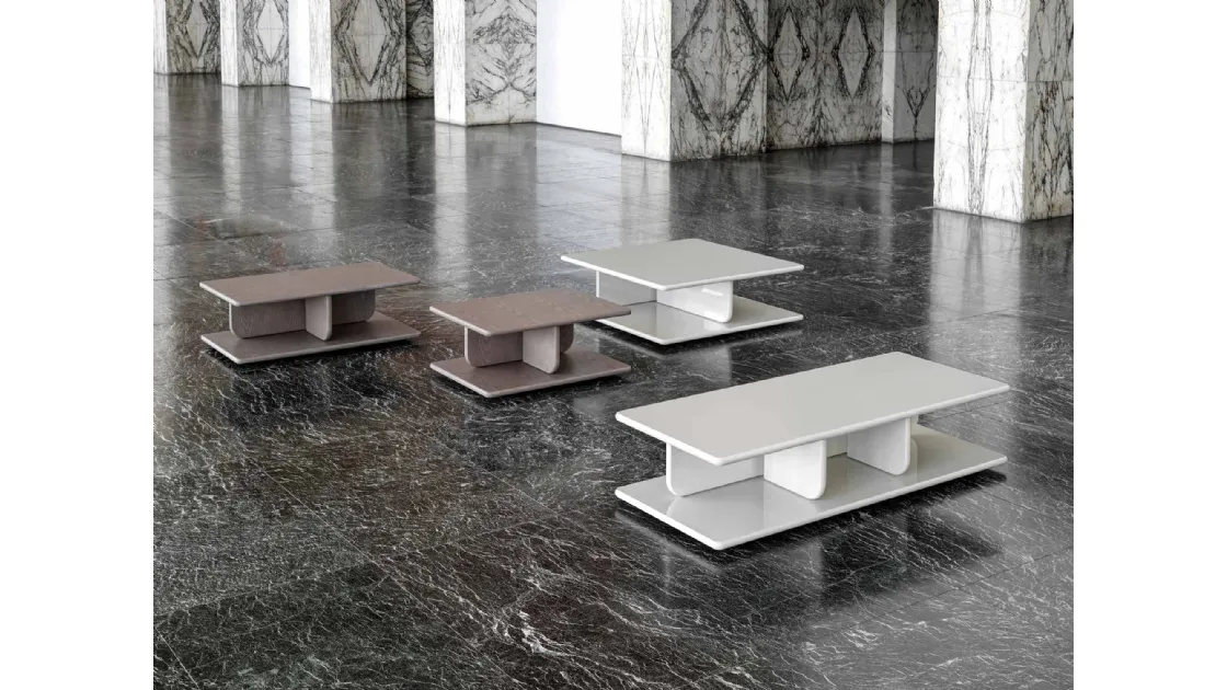 Eddie coffee table in lacquered or Frigerio wood.