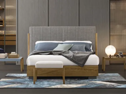 Gimmi wooden coffee table by Oggioni.