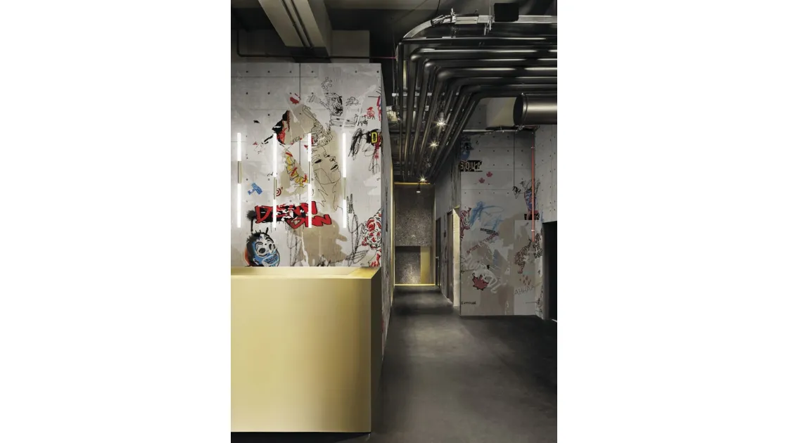 Pop Art wallpaper by London Art.