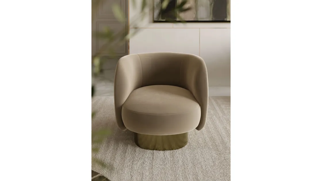 Armchair in Doris fabric by Bontempi.