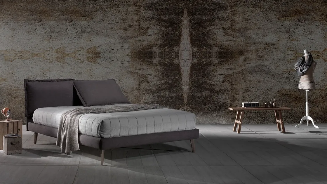 Fabric bed with Break 14 headboard by Excò