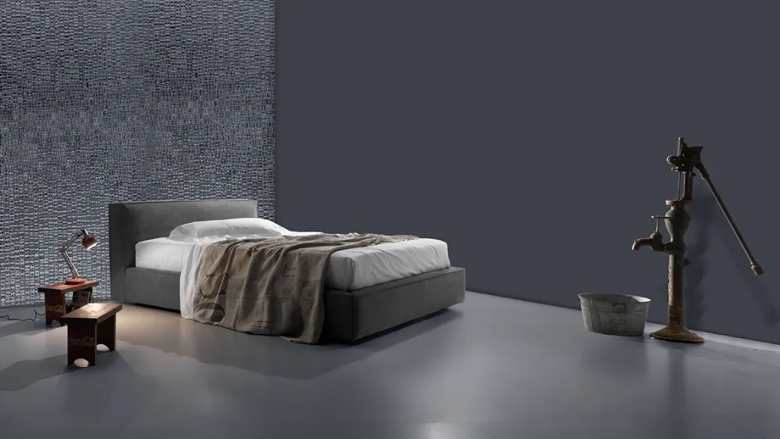 Bed with a headboard with geometric and well-defined shapes Drumas by Excò.