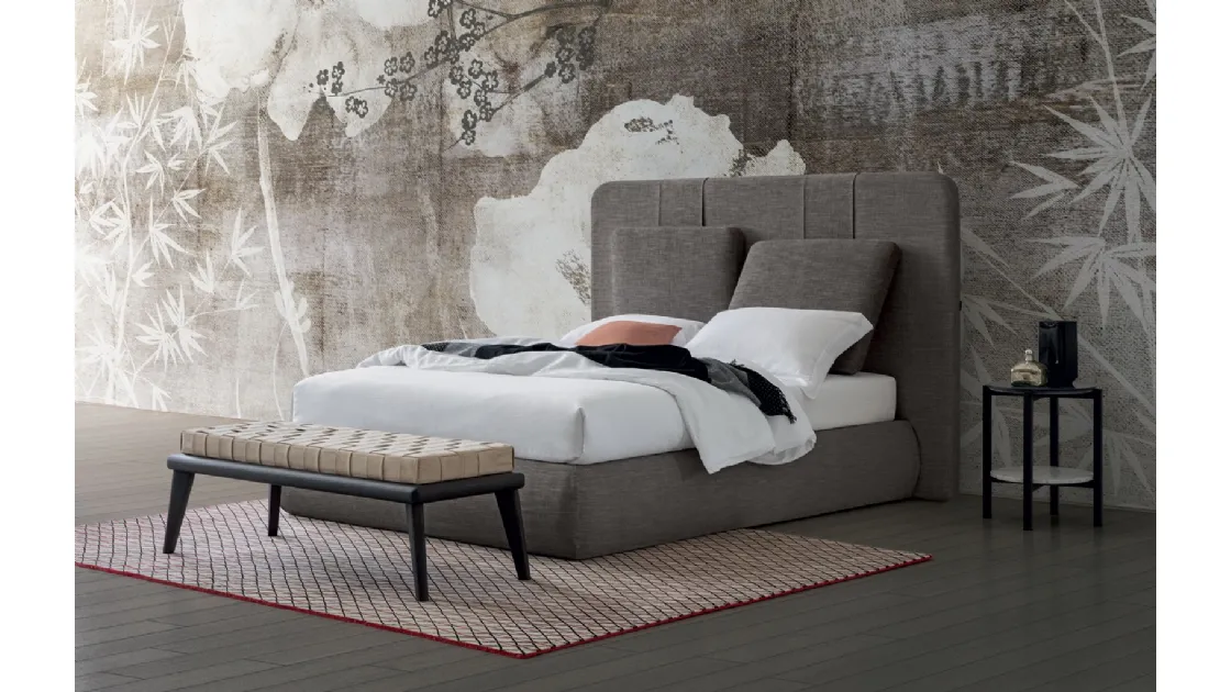 Bed with scenic headboard Durbar Round by Oggioni