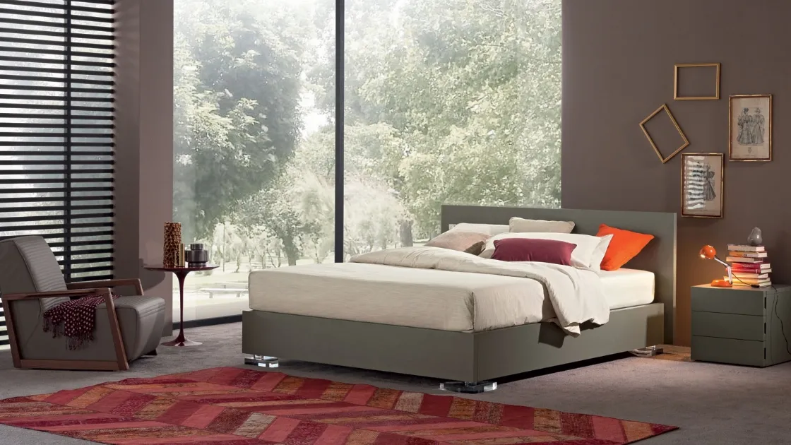 Wooden bed with headboard and storage base Valdo by Oggioni