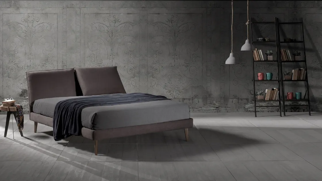 Double bed in fabric with Zoè Tre Ring 14 relax headboard by Excò.