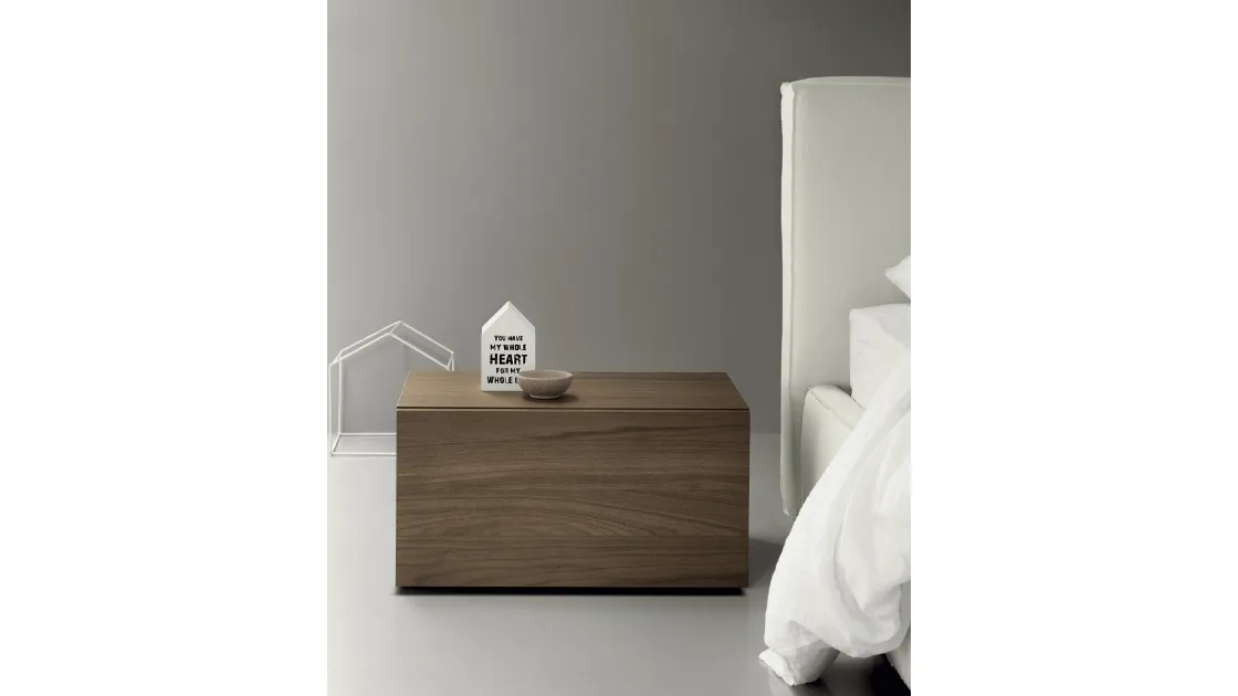 Walnut bedside table All Night by Kristalia