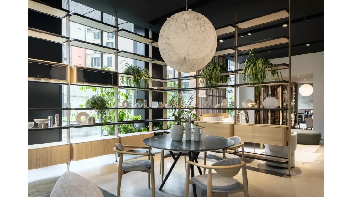 Dedalo bookstore by Novamobili