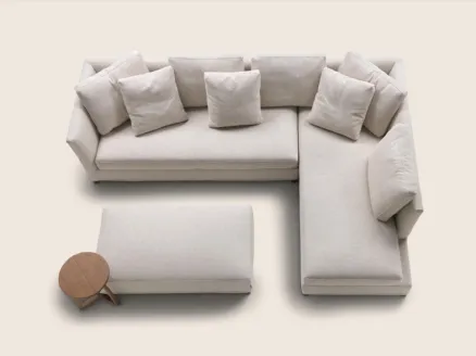 Corner sofa Victor by Flexform.