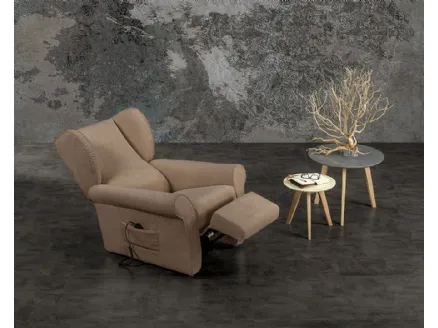 Relax armchair with footrest and reclining backrest Manga by Excò.