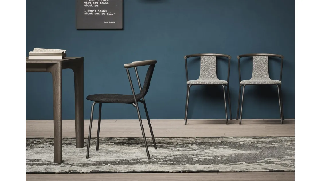 Agel chair by Novamobili