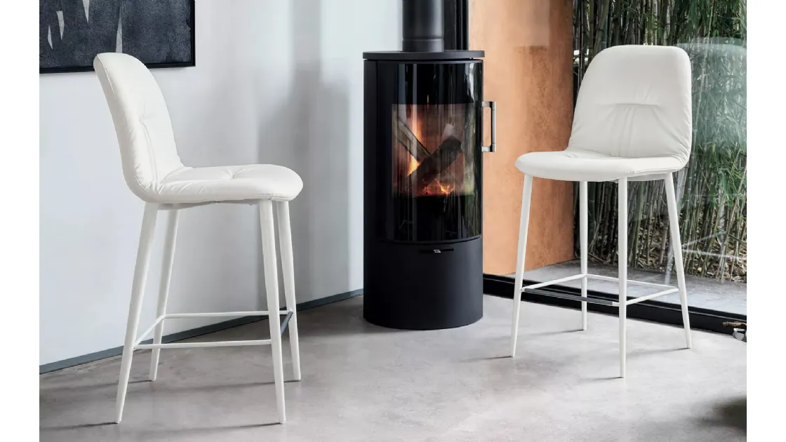 Chantal eco-leather stool by Bontempi.