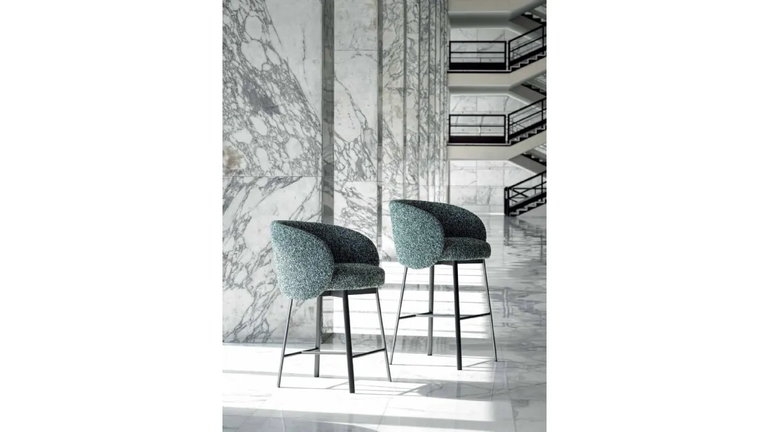 Fabric stool Hug by Frigerio