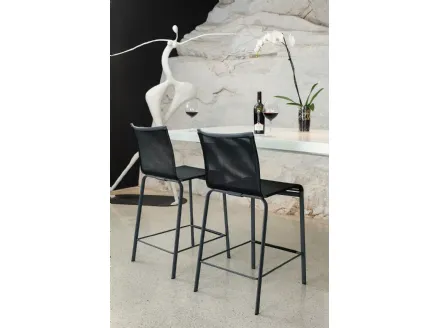 Net stool in soft texplast by Bontempi