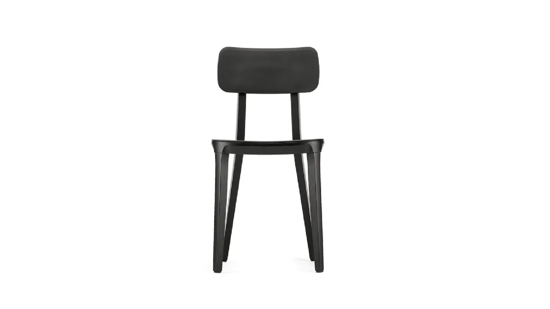 Porta Venezia chair by Infiniti.