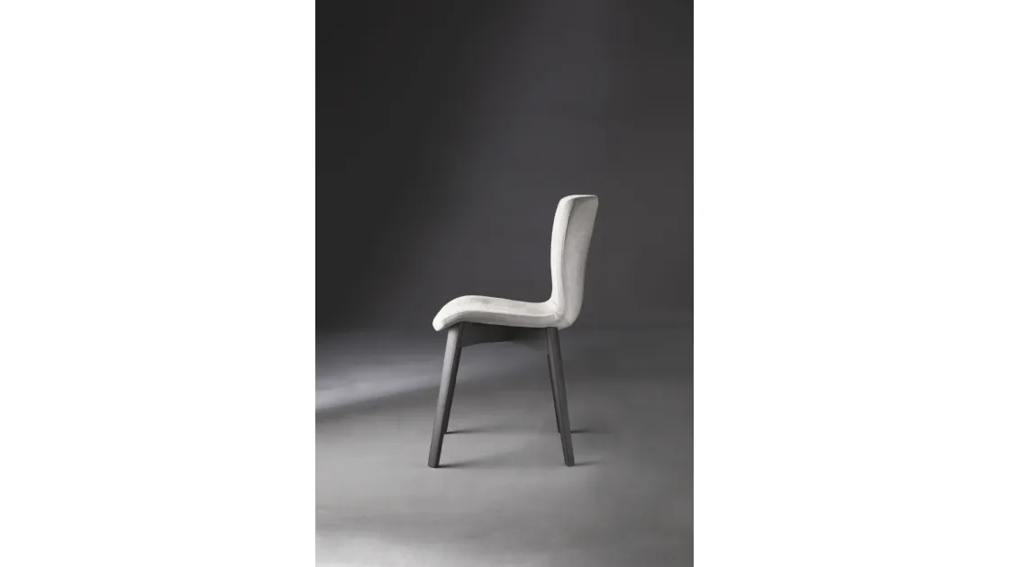 Rap W chair in padded fabric by Colico.