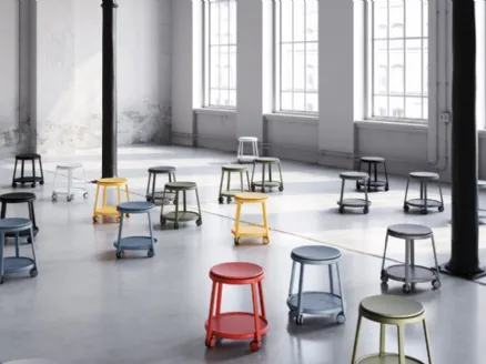 Round&Roll Stool by Infiniti