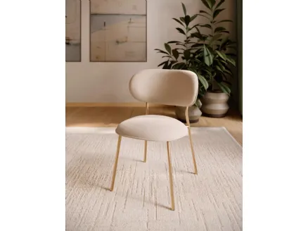 Sienna padded chair in fabric by Bontempi.