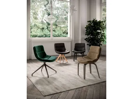 Siria leather chair by Ozzio