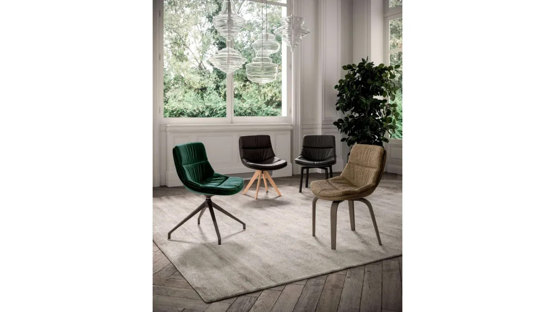 Siria leather chair by Ozzio