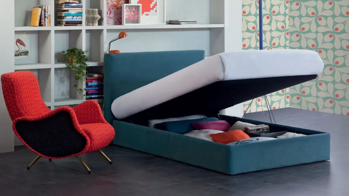 Single bed Eclipse with Oggioni storage box.