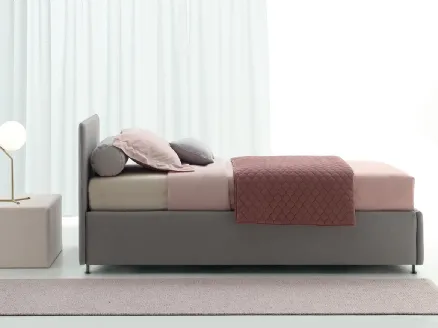 Single bed in fabric with Golf 503 headboard by Oggioni.