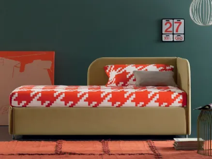 Single daybed in Golf 530 fabric by Oggioni