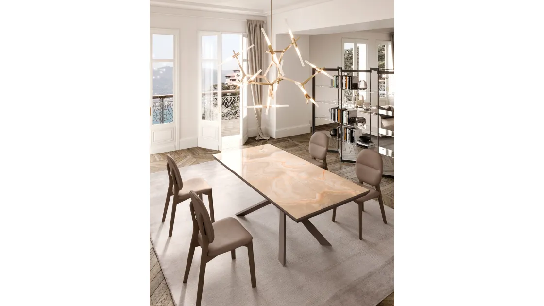 Extendable 4x4 table in Marble Glass by Ozzio