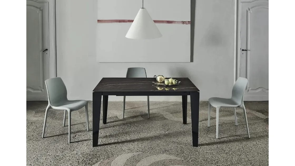 Extendable table Cruz XXL with SuperMarble top and lacquered steel base by Bontempi.