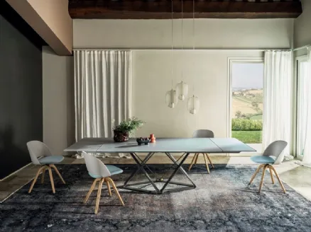 Extendable Delta table in Bontempi crystal.