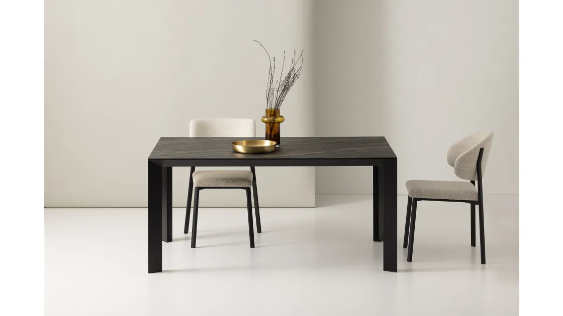 Diamante Pointhouse extendable table