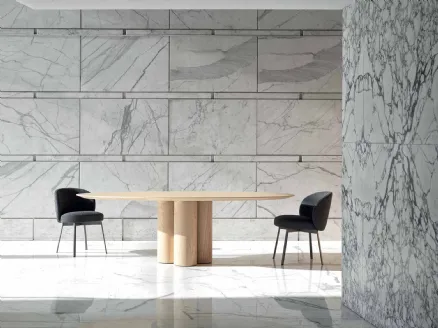 Elly oval table by Frigerio.