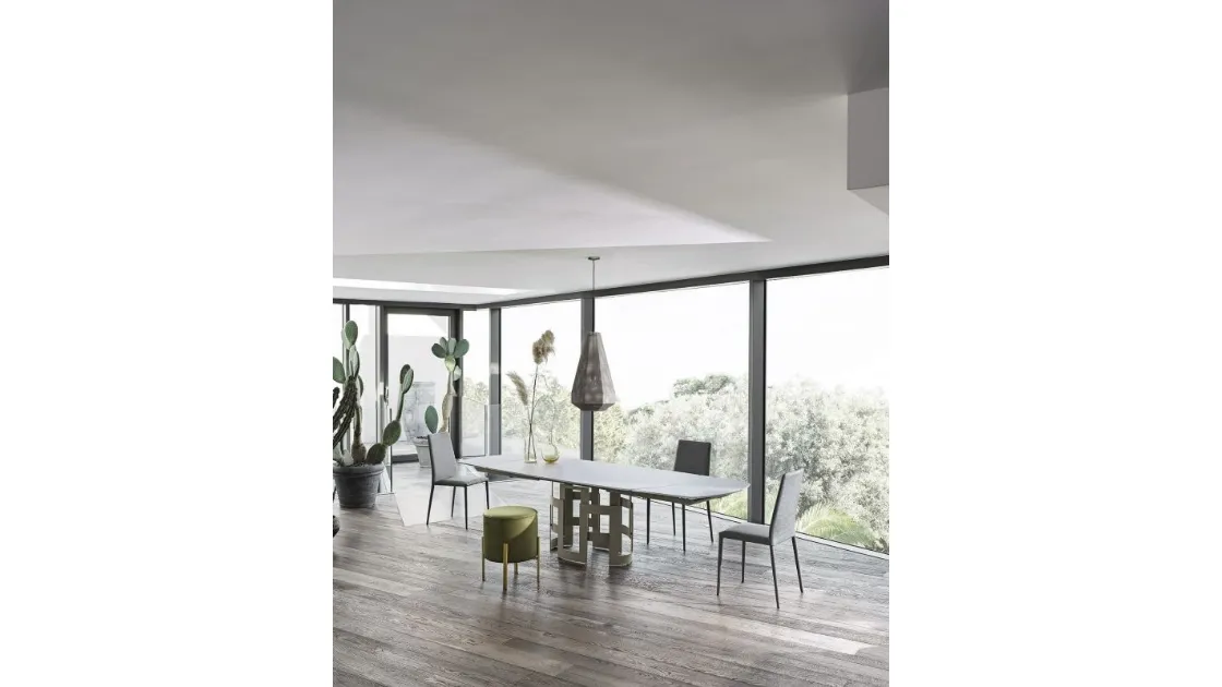 Extendable Imperial table by Bontempi