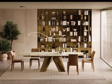 Extendable table in SuperMarmo Menhir by Bontempi.