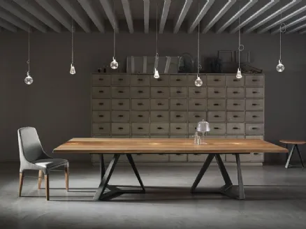 Millennium XXL table with solid wood top by Bontempi.