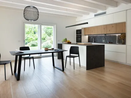 Extendable table Otto by Pointhouse