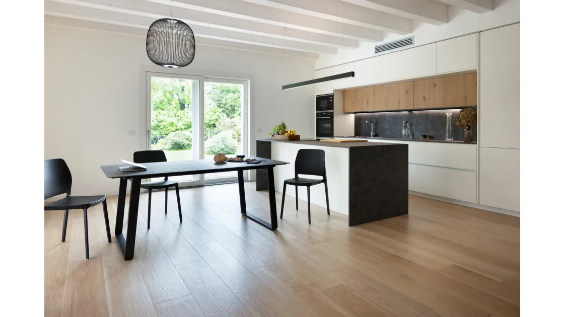 Extendable table Otto by Pointhouse