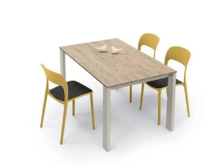 Tom extendable table by Bontempi.