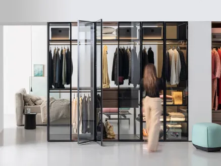 Wardrobe with glass doors Aria frame by Kristalia.