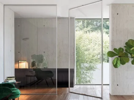 Indoor glass door with aluminum frame Gaia swing door by Doal