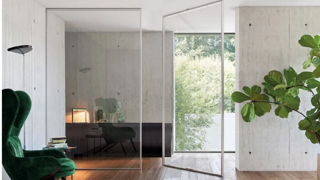 Indoor glass door with aluminum frame Gaia swing door by Doal