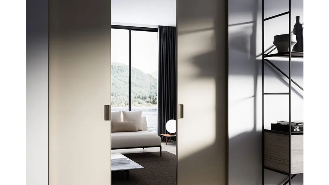 Sliding internal door Internal Wall Flat in glass with aluminum frame from ADL.
