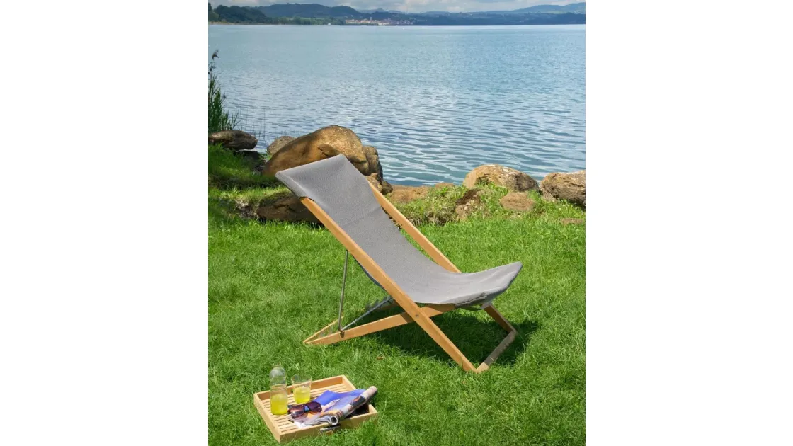 Cosette sun lounger in fabric and teak by Unopiu