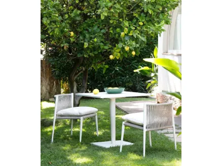 Table and Chairs Light by Unopiu