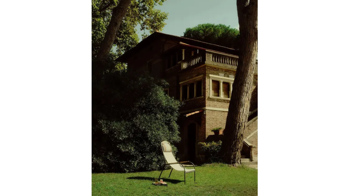 Lulù armchair by Unopiu