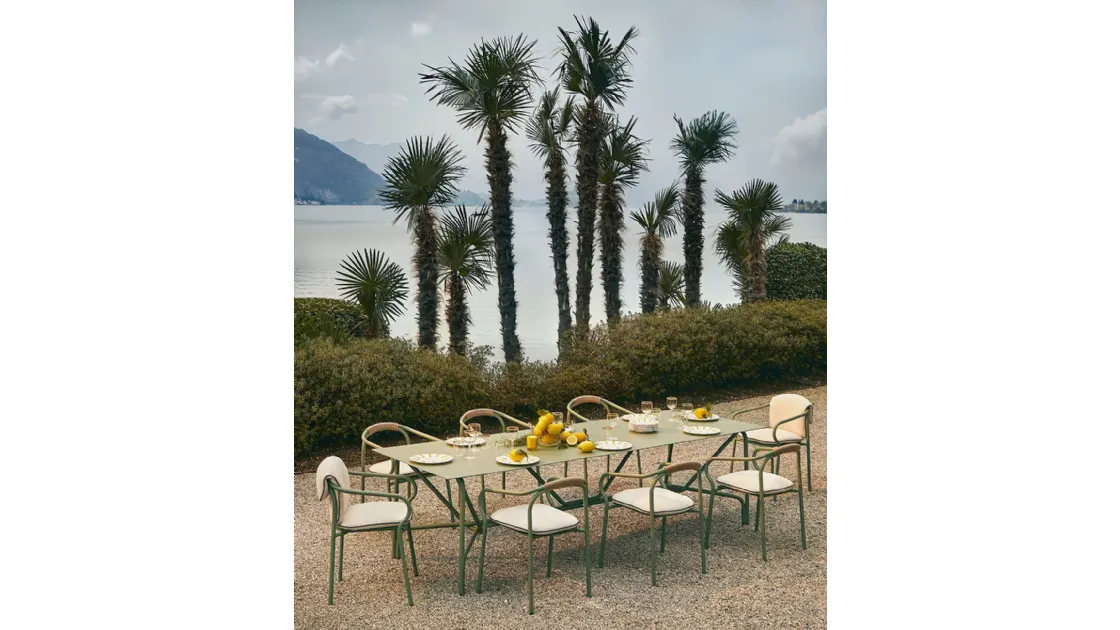 Table and Chairs Salò by Unopiu
