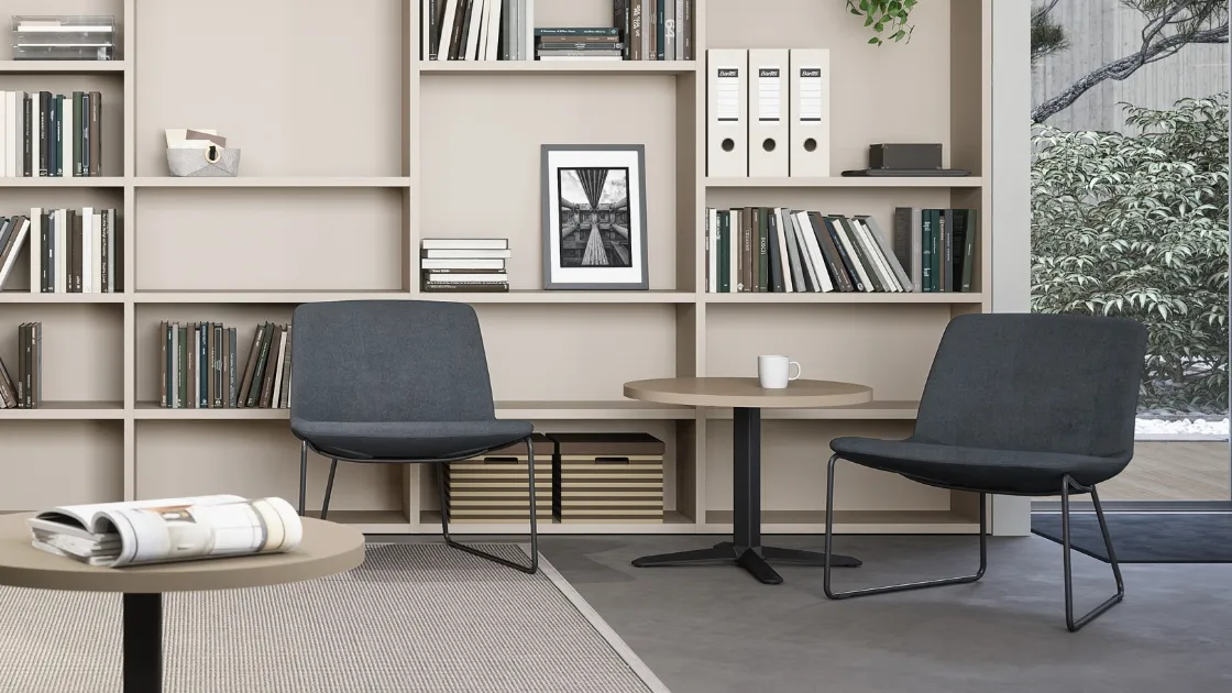 Sneek lounge waiting chair by Cinquanta3.